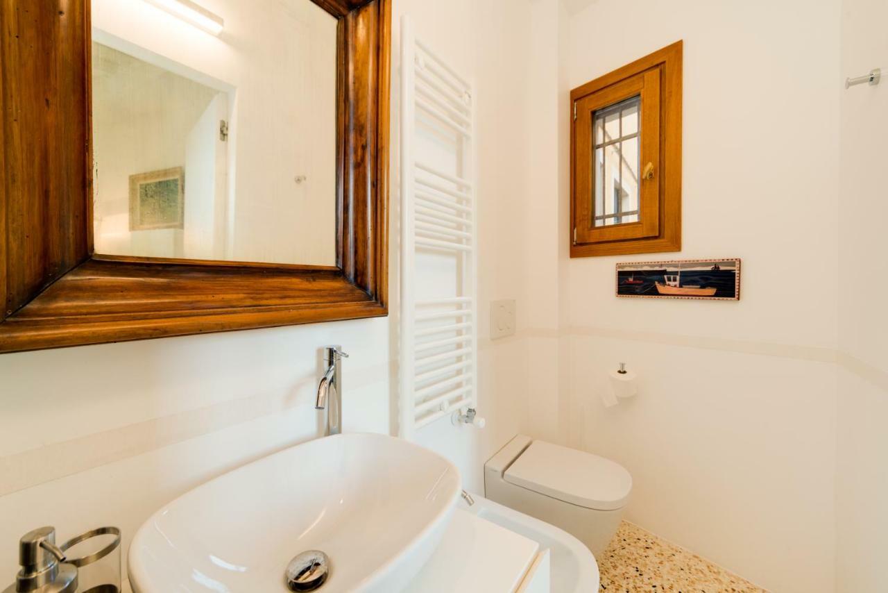 Ca' Dorina Luxury Apartment Венеция Екстериор снимка