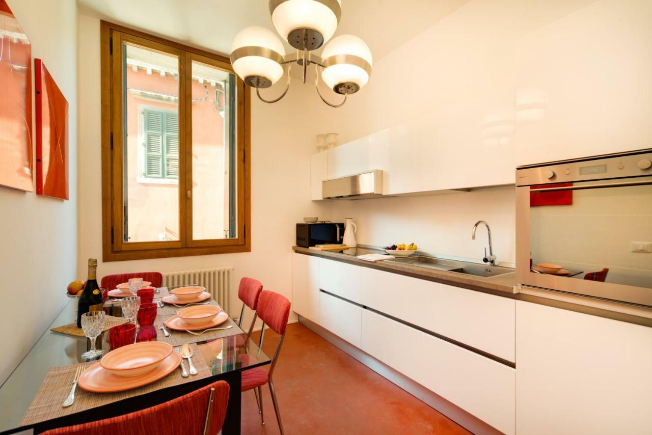Ca' Dorina Luxury Apartment Венеция Екстериор снимка