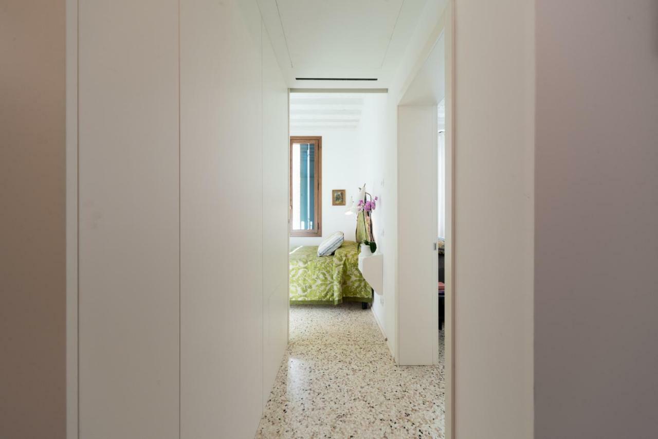 Ca' Dorina Luxury Apartment Венеция Екстериор снимка